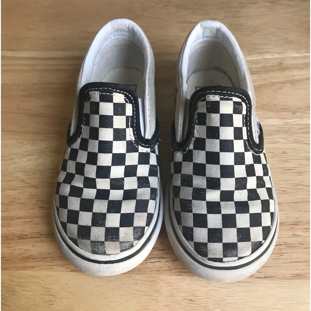 Vans kids Classic Checkered Shoes Black/White Size: US Toddler 8.0 EUR 24.5 CM